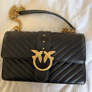 PINKO Black Quilted Shoulder Bag with Gold Chain in exellent condition